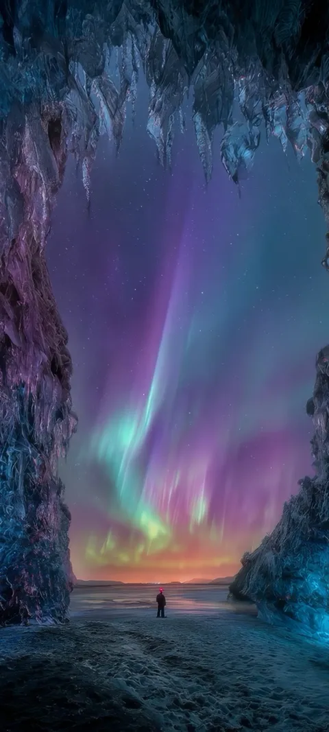 Aurora Cavern — Winter wallpaper for iPhone and Android by ScreenLux