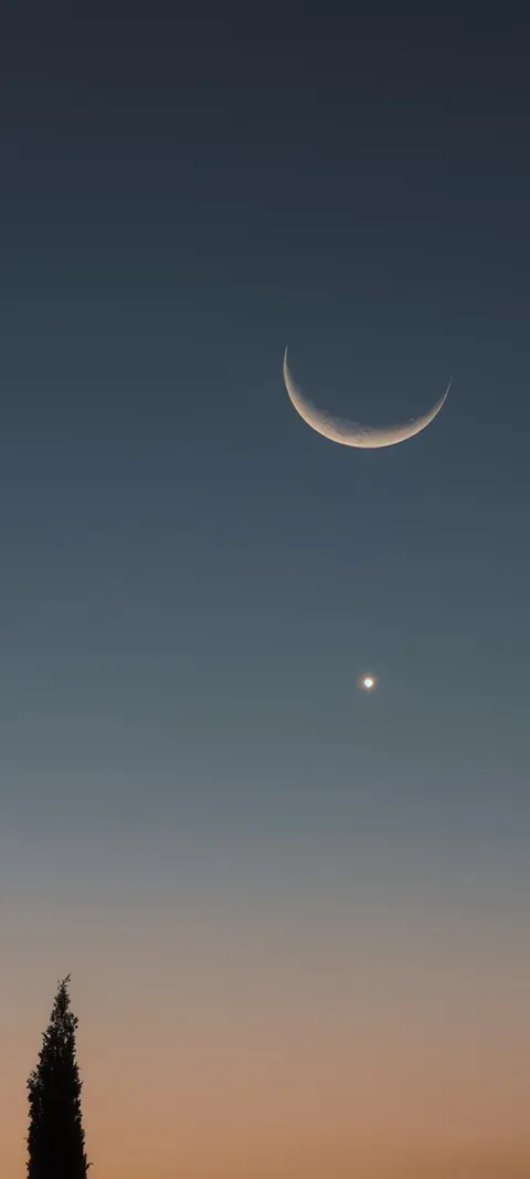 Crescent Star — Nature wallpaper for iPhone and Android by ScreenLux
